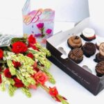 1 Dozen Cup Cakes From Layers And Mix Roses Bouquet With Free Greeting Card